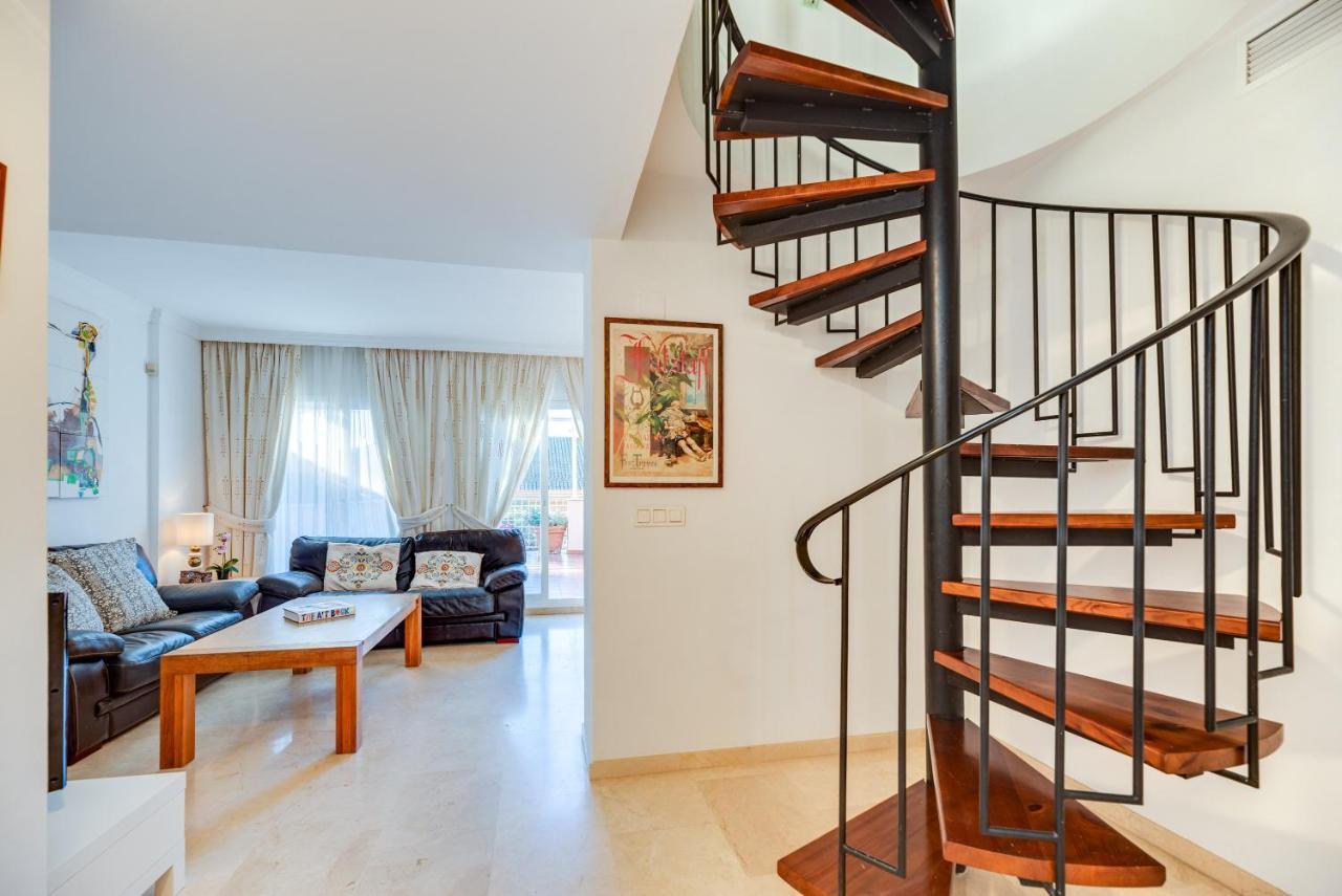 Penthouse In Elviria